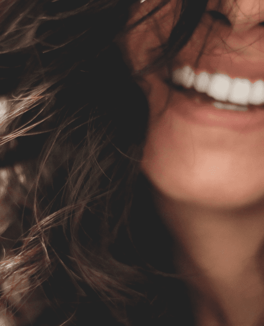 <h2 class="h3">Beauté<br />
<em>et</em> bien-être</h2>
